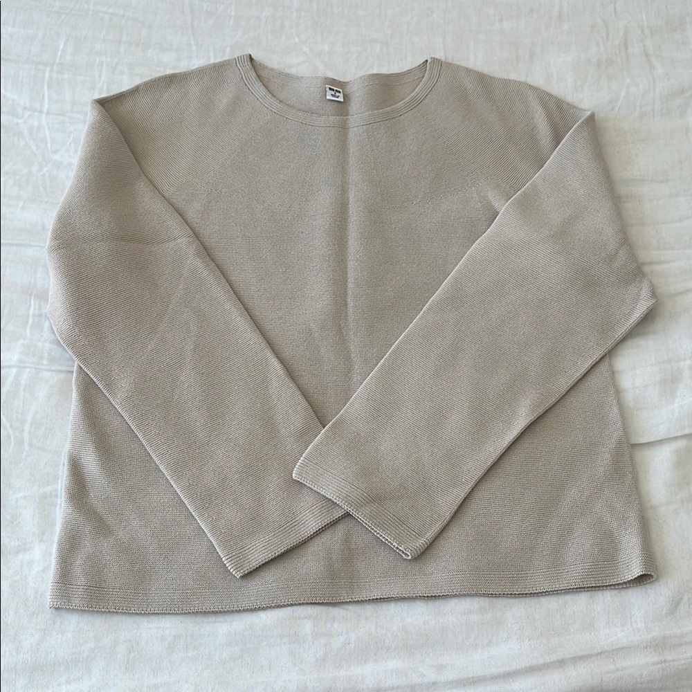 Uniqlo Beige Knit Sweater